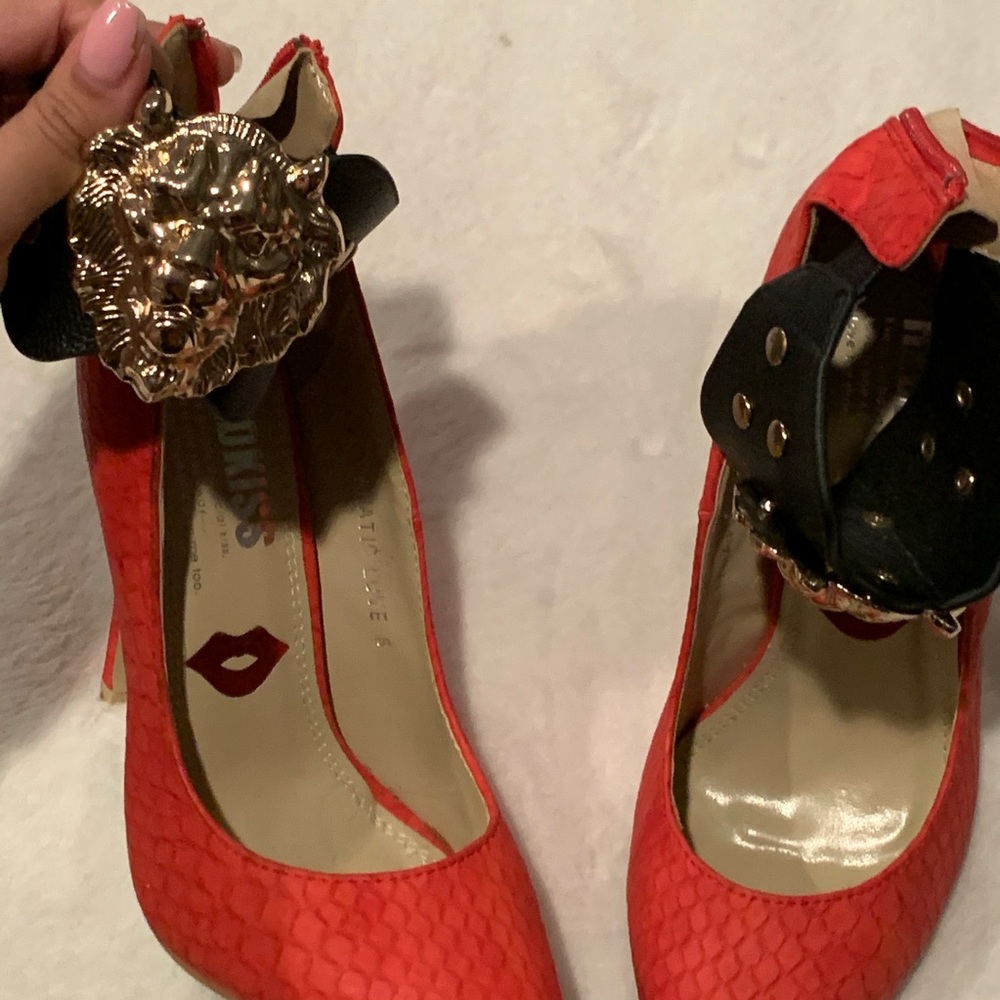 FINAL OFFER‼️BEAUTIFUL HEELS ❤️ - Picture 4 of 7